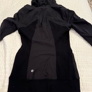 LULULEMON reversible zip up jacket! Size 2